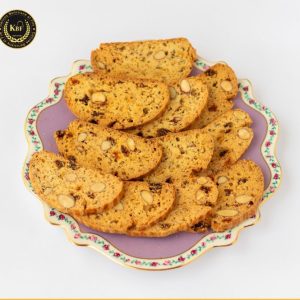 Fakass avec raisins et amandes